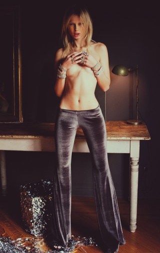 Novella Royale Clothing